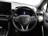 各操作スイッチなどもハンドルから手を放すことなく操作可能で安全運転に支援いたします!