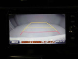 バックモニター装着車は後退時の強い味方です♪車庫入れや縦列駐車の際、後退操作の参考になるガイドラインをナビ画面に表示します。