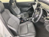 フロントシートです。シートは車両から取り外して徹底洗浄!安心してお座りいただけます!