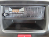 AM・FMラジオ付きです。