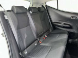 後部座席も当然、綺麗・清潔に仕上げております。内装の綺麗なお車は気持ちが良いですし、コンディションのいい車が多いです。