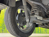 お車を安心してお乗りいただく為には、足回りの定期点検が欠かせません。サービスサポート(有償保証)では無料点検もご提供しており、安心のカーライフをお過ごしいただけるサポート体制が整っています。