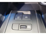 ■ドライブモードセレクトスイッチでノーマルモード・エコドライヴモード・スポーツモードに走行切替が操作出来ます