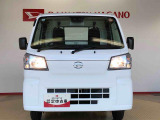 ☆オートライト機能☆車外の明るさに応じて自動的でヘッドランプを点灯および消灯します。夕暮れ時やトンネルなどで便利です!