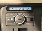 車内空調は&rdquo;AUTOエアコン&rdquo;にお任せ。運転に集中出来ますよ!