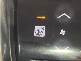 【シートヒーター】寒い日に重宝するシートヒーター!エアコンより早く温まってくれるので寒がりの人も安心ですね♪エアコンの温風は乾燥するから苦手、という方にもをおすすめです。