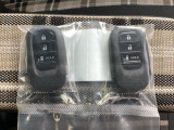 便利なスマートキー2個付きです。