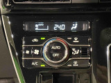 車内空調は&rdquo;AUTOエアコン&rdquo;にお任せ。運転に集中出来ますよ!