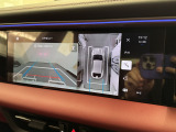 パークアシスト(サラウンドビュー) サラウンドビューモニターは、車両周囲を上から見下ろした映像で表示し、駐車や狭い場所での操作をサポートする安全性と利便性の高いシステムになります。