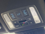 【パワーバックドア】スマートキーや運転席のボタンを押すだけでリアゲートが自動で開閉します!荷物を持っている時や、高い位置にあるバックドアを閉める際に便利な機能です♪