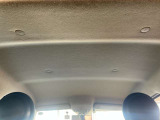 ルーフ内装もきれいに仕上がっています。 元々きれいな車でしたので脱臭の仕上げがメインでした。