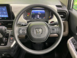 【ステアリングスイッチ】運転中、前方から目線をそらすことなく、オーディオ等の操作が可能な便利機能!安心&快適なドライブを演出してくれます♪