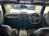 ラングラー アンリミテッド サハラ 4WD 本革シート