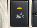 寒い日の運転を快適に!メーカーオプションの運転席シートヒーターがついています。