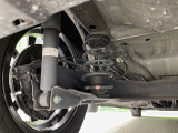 お車を安心してお乗りいただく為には、足回りの定期点検が欠かせません。サービスサポート(有償保証)では無料点検もご提供しており、安心のカーライフをお過ごしいただけるサポート体制が整っています。