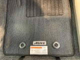 安全・安心な走行のために、納車前には再度、ダイハツのクルマを知り尽くしたエキスパートが基本性能に関わる機能や状態を徹底的に点検しております!