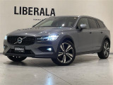 ボルボ V60クロスカントリー B5 AWD プロ 4WD