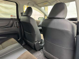運転席後ろ側です。