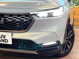 【シーケンシャルターンランプ付きLEDヘッドライト】人気の『流れるウィンカー』付きのLEDヘッドライトを装備♪高級感はもちろん、点灯時は存在感たっぷりで他車からも認識されやすく安心です。