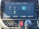 画面にはラジオやテレビなどの選択項目がまとまり、音源を切り替える際も確認しやすい表示です。メニュー項目も見やすく、目的の機能を探しやすい点が便利です。