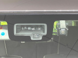 【スズキ セーフティサポート】走行中に前方の車両等を認識し、衝突しそうな時は警報とブレーキで衝突回避と被害軽減をアシスト。より安全にドライブをお楽しみいただけます。