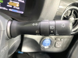 【オートライト】周りの明るさに応じて自動でヘッドライトの点灯・消灯ができる機能です!ライトの付け忘れ・消し忘れなどが無くなり、雨の日や夕方の走行も安心!トンネル通過時も便利ですね♪