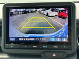 後方確認をサポートするモニターが搭載されています。狭い道や駐車時も、より安全に運転できます。運転に自信がない方にもおすすめです。