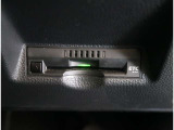 【ETC】高速道路、有料道路の料金をキャッシュレスでスムーズに通過できます。