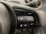 【アダプティブ・クルーズ・コントロール】予め設定した車速内でクルマが自動的に加減速。 前走車との適切な車間距離を維持しながら追従走行し、高速道路でのドライバーの疲労を軽減してくれる嬉しい機能付♪