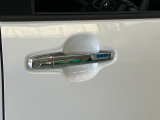 延長保証につきましてはお求めいただく車両によって保証料が異なりますので、当店スタッフまでお気軽にお問い合わせくださいませ。