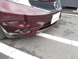 移動物が近づくと知らせてくれるMOD付きです。車の周りを歩いている人や自転車など動いているものを検知してディスプレイへの表示とブザーでドライバーに注意を促します。
