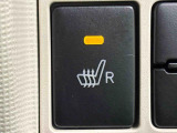 寒い日の運転を快適に!メーカーオプションの運転席シートヒーターがついています。
