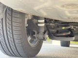 お車を安心してお乗りいただく為には、足回りの定期点検が欠かせません。サービスサポート(有償保証)では無料点検もご提供しており、安心のカーライフをお過ごしいただけるサポート体制が整っています。