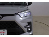 LEDヘッドライトがついています。ハロゲンランプより約2倍明るいので夜間走行も安心ですよ☆