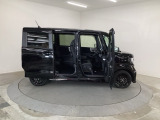 当店での販売車両は、車検整備はもちろん、車検残ありの車両でも点検整備をしっかり終わらせてからお客様へ引き渡し致しますので、安心してご購入いただけます♪