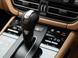 【 下取り車の査定は是非アペルタへ 】下取りは国産車、輸入車問わず全車種が「査定」の対象です。新モデルから往年の名車まで、まずは一度ご依頼くださいませ!人気モデルの下取り強化中☆