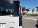各種カスタムも承っております。エアロ、社外アルミホイール、シートカバー、車高調、ダウンサス等カスタムのことも新車王国にお任せ下さい。