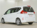 当社では、お客様に安心してお車をお選びいただくため、ご購入前に現車のご確認をお願いしております。