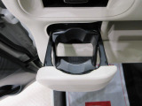 お客様のご要望に合わせ、点検・車検の案内やその後の調子伺いなど、メール・コールセンター・担当スタッフがもれなく行います。