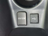 シガーソケット用の充電器が使用可能です!
