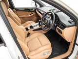 【 アペルタ認定中古車 】自社での車両確認に加え、第三者機関2社へ鑑定を依頼し、車両状態をチェック。商品化の時点で万が一不備があれば対応、安心してお届け出来るお車の状態に仕上げます。