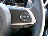クルーズコントロールで一定速度をキープできます。運転の疲労も軽減してくれ、燃費節約にも役立ちます。ロングドライブの頼もしい味方ですね。