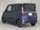 【ワイド保証】日産販売店の中古車には、無料で保証が付いています。走行距離無制限で、無料保証期間は1年間から。品質に自信があるから実現した、日産ならではの保証です。