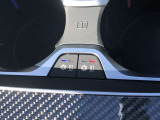 車両の詳細、ご質問につきましては、営業スタッフまでお気軽にご連絡下さいませ。遠方のお客様には実車の詳細動画送信も承ります。お問合せをお待ち致しております。