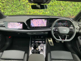 Audiのインテリアはエクステリア同様、優れたデザイン性とクオリティ、そして機能性を兼ね備えております。