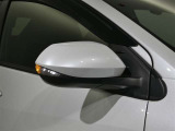 デザインと機能性を両立したサイドターンランプ付きのお車になります!!
