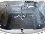 普段のお買い物や通勤、送迎等に十分な荷室スペースを確保しております。