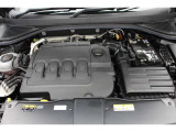 エンジンはトルクフルな2.0L TDIクリーンディーゼルとなっております。