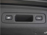 ◆パワーテールゲート◆キーや運転席のボタン、ハンズフリー機能など多彩なアクセスで自動開閉できます。