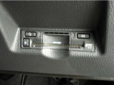 ETCゲートを使ってキャッシュレスで料金所を通過・スマートに時短出来ます。スマートICを乗降出来るのもメリットです!ETCカードはトヨタカードがおすすめ!